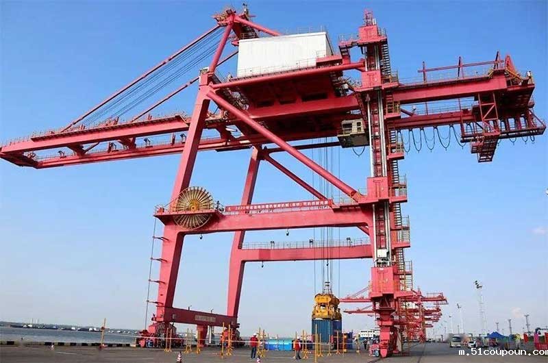 港机的价格受哪些因素影响？